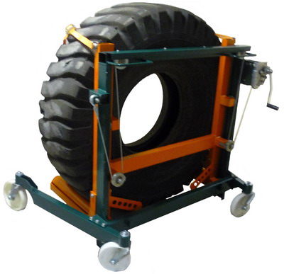 Тележка монтажно-транспорировочная для колес карьерной техники